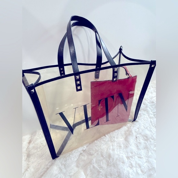 COPY - V Clear Tote Bag with Red Wristlet Dupe - Picture 4 of 5